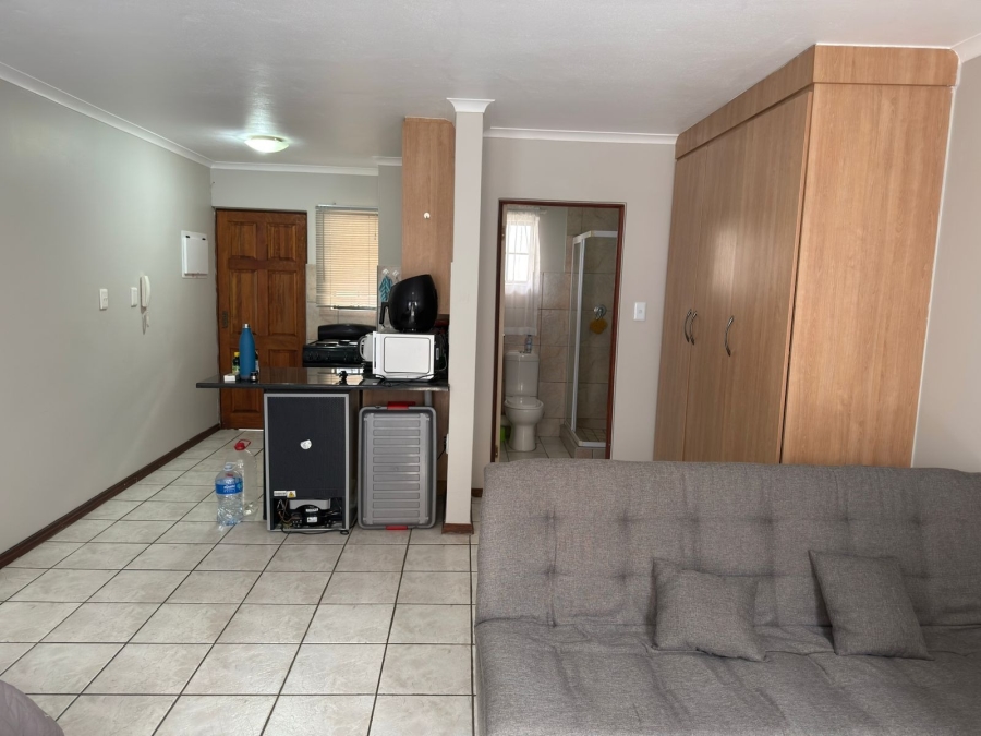 1 Bedroom Property for Sale in Die Bult North West